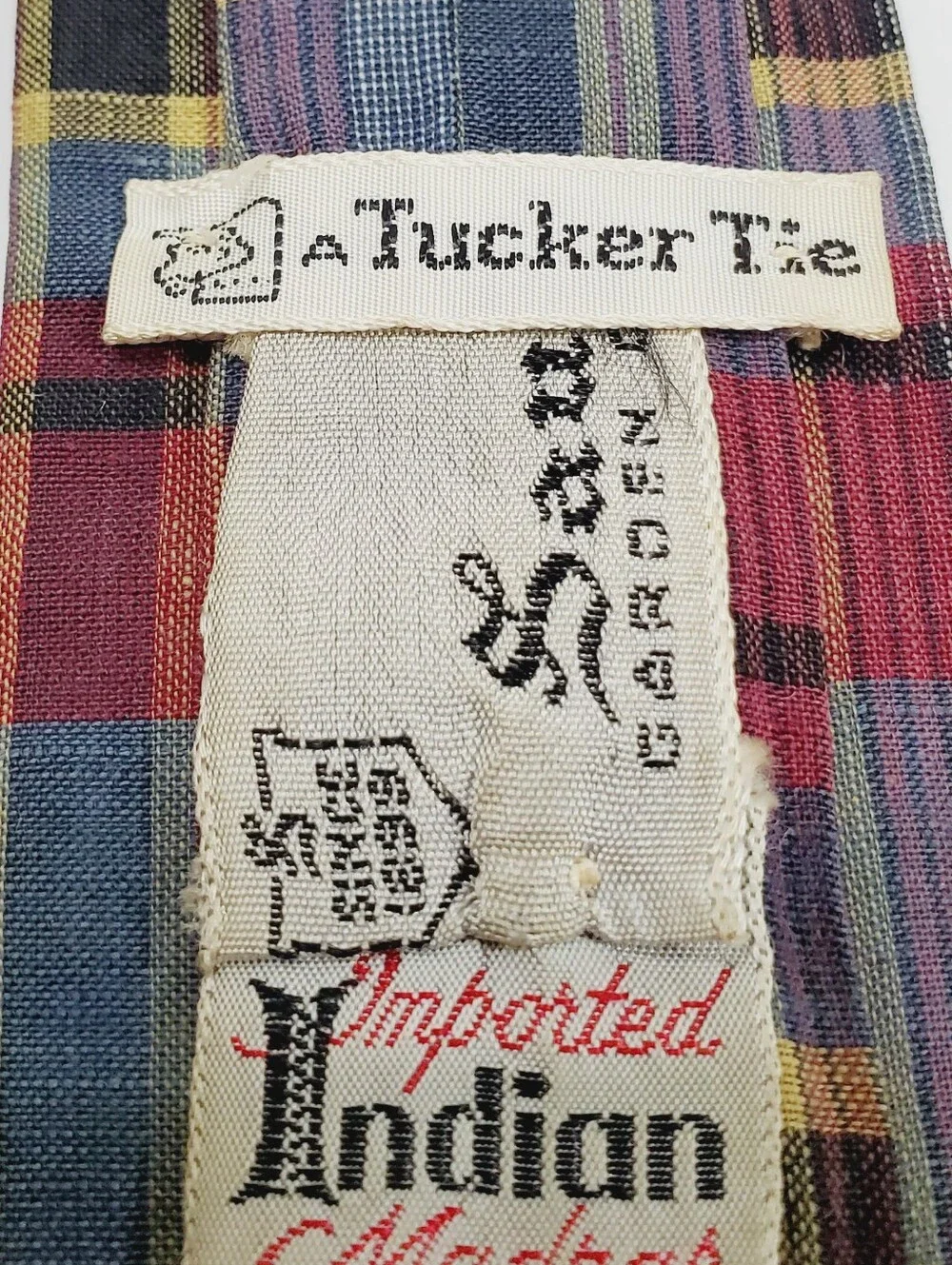Tucker Men's Vintage Neck Tie Multicolor Tartan Pattern Square Ends 52x2